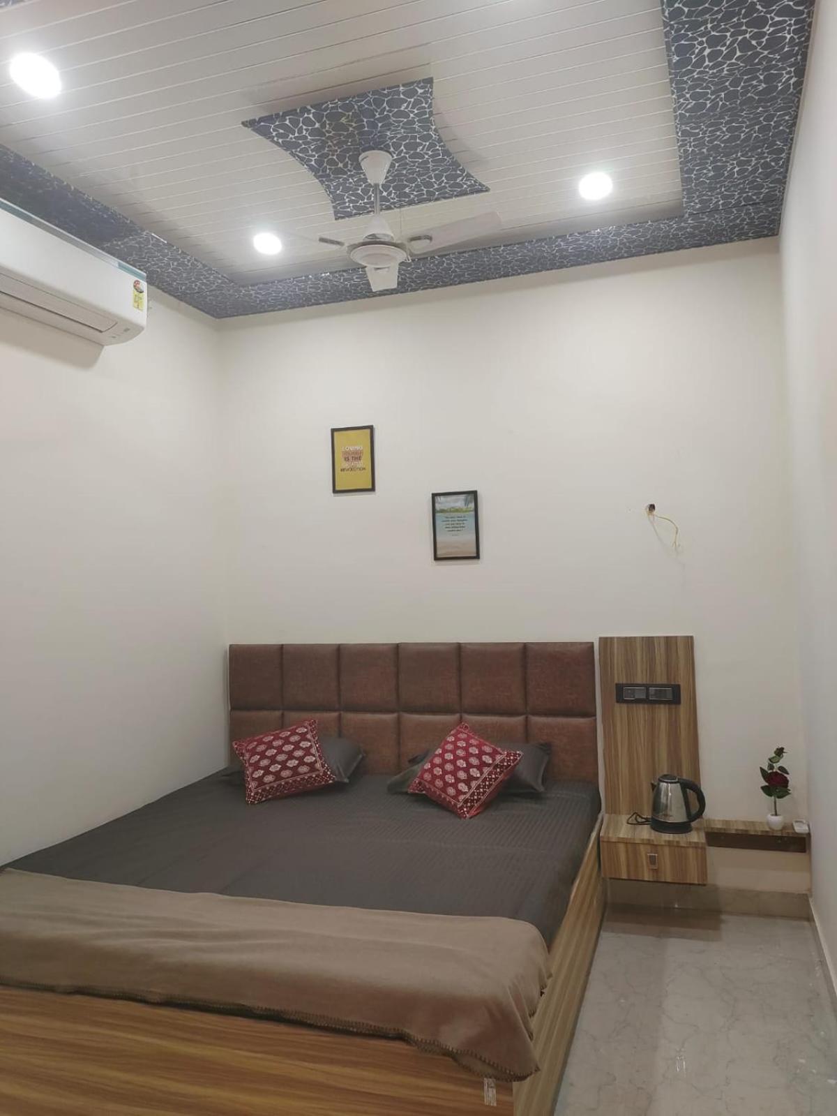 Varanasi Holiday Stay Homestay
